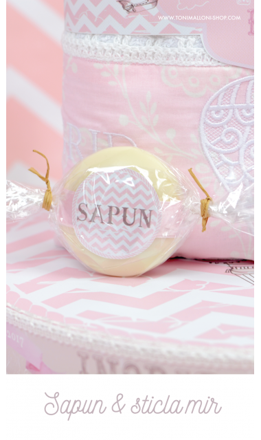 Trusou de botez cu baloane de aer cald roz si broderie, Hot Air Pink Balloon!  12
